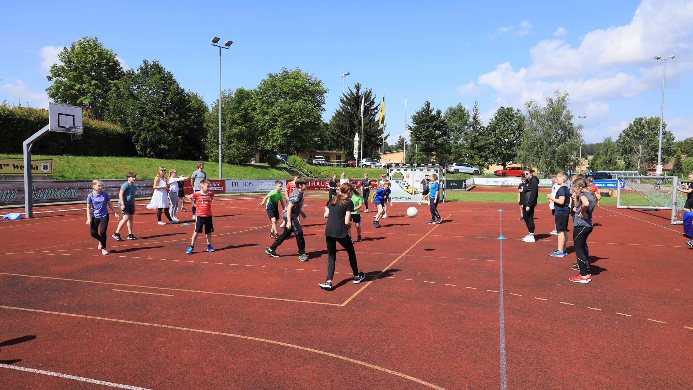 FPOS1513_Zweifelderball 2.jpg
